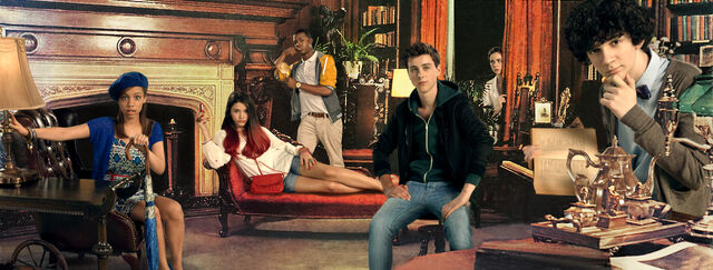 File:Clue-crew.jpg