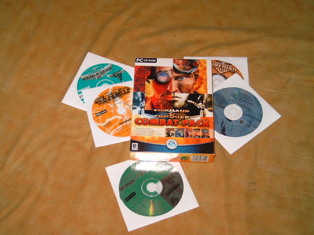 File:Combatpack.jpg