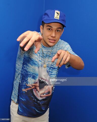File:Austin Mahone- 480711608.jpg