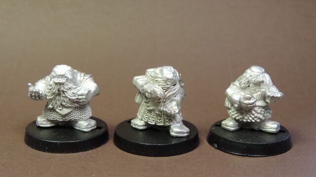 File:Crossbowmen bodies front.jpg