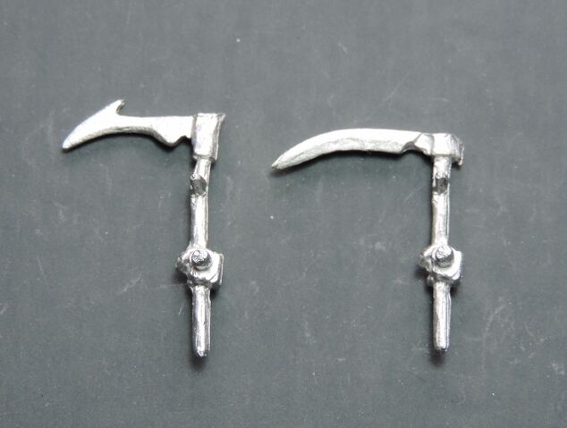 File:Dwarf Lieb Knight scythes plugin.jpg