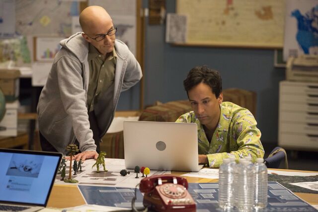 File:6x3 Promopic 4.jpg