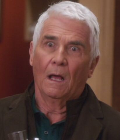 File:S04E05-William Winger Piercing.jpg