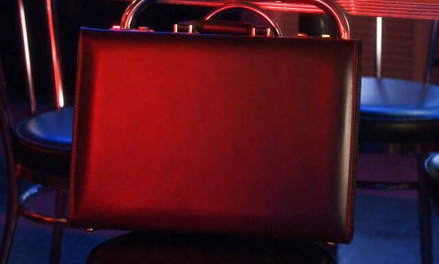 File:Briefcase.jpg