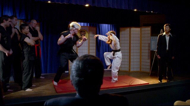File:6x4 Annie Kim Crane style.jpg