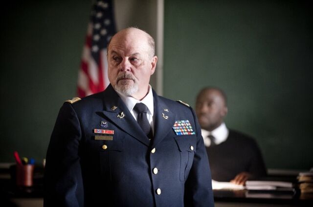 File:3X17 Promo Photo17.jpg