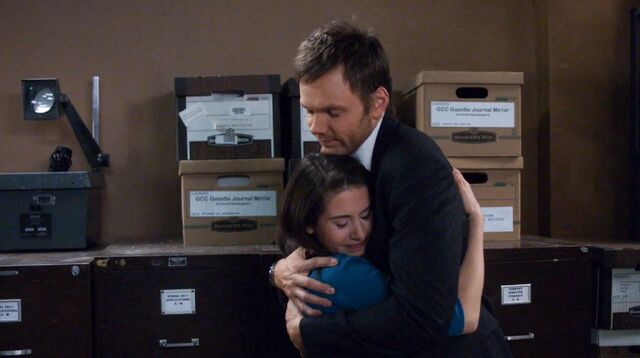 File:2x17 Jeff and Annie 4.jpg