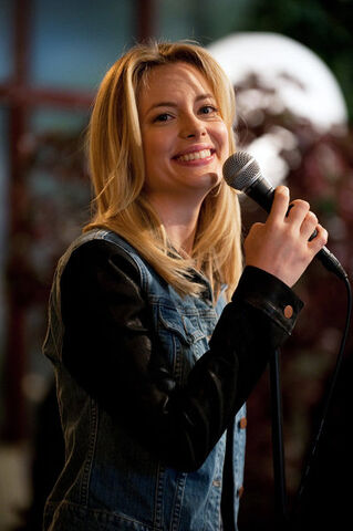 File:4X8 promo6.jpg