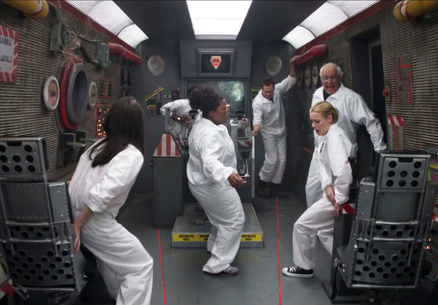 Arquivo:2X4 Off to the final frontier.png