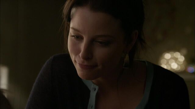 File:1x02 made up kiera.jpg