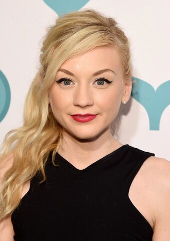 File:Emily-kinney.jpg