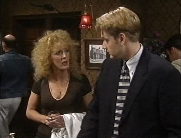 File:Episode 4213.jpg