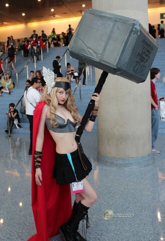 File:Thor-cosplay-1-.jpg