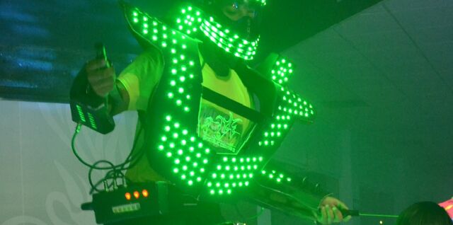 File:Robot.jpg