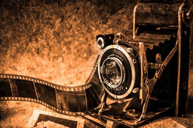 Datei:Photo-camera-219958.jpg