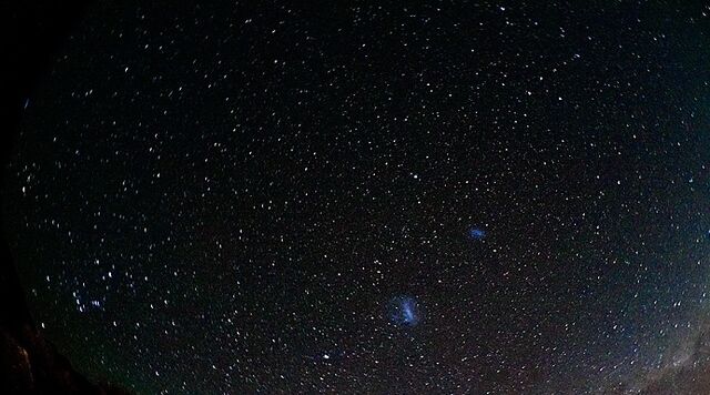 File:Night-sky-over-church-800.jpg