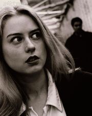How-to-handle-a-stalker