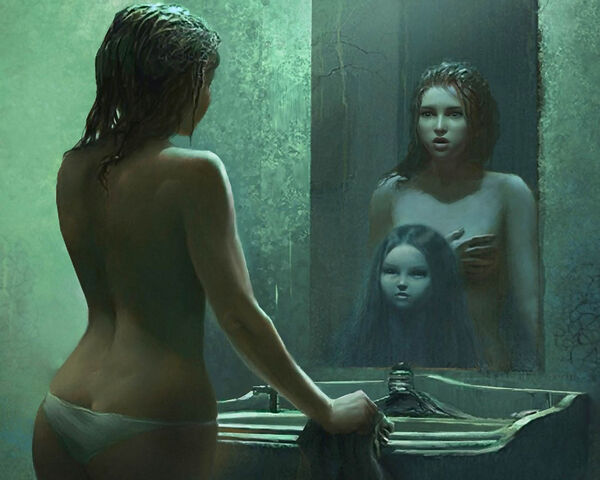 Datei:Ghost-girl-in-mirror.jpg