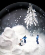 Snowglobe-front