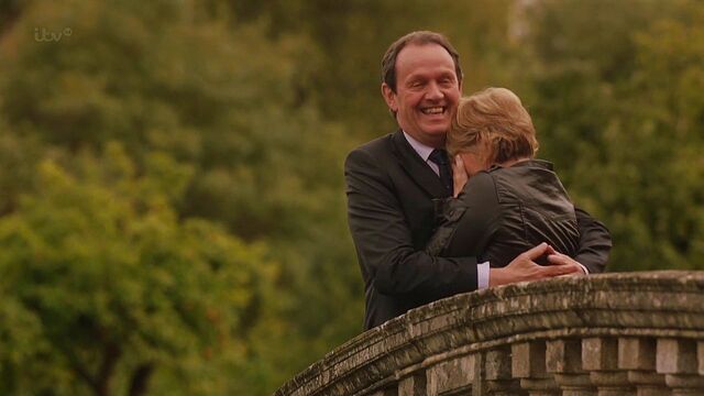 File:Robbie and Laura 6.jpg