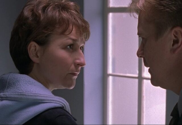 File:Jackie and Michael discuss Robbie in Skin Deep.jpg