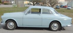 VolvoAmazonP130-122S-65-side1