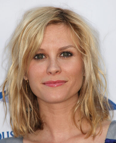 File:Bonnie Somerville.jpg