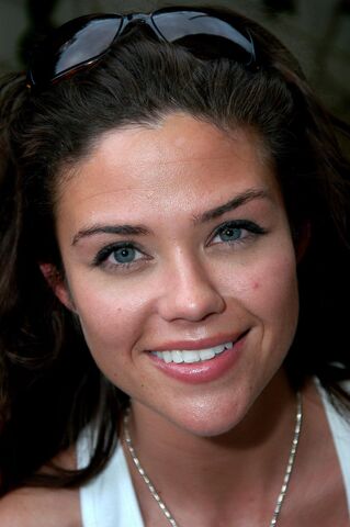 File:Susan Ward.jpg
