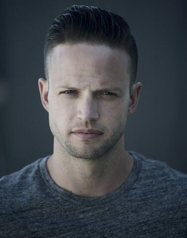 File:Eric Murdoch.jpg