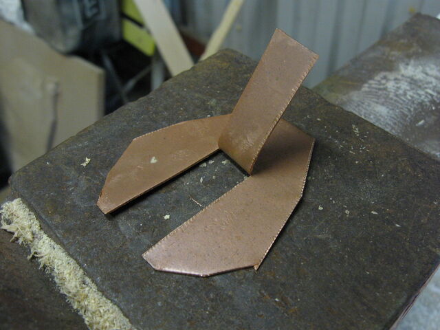File:Metal fletching method 1-05.jpg