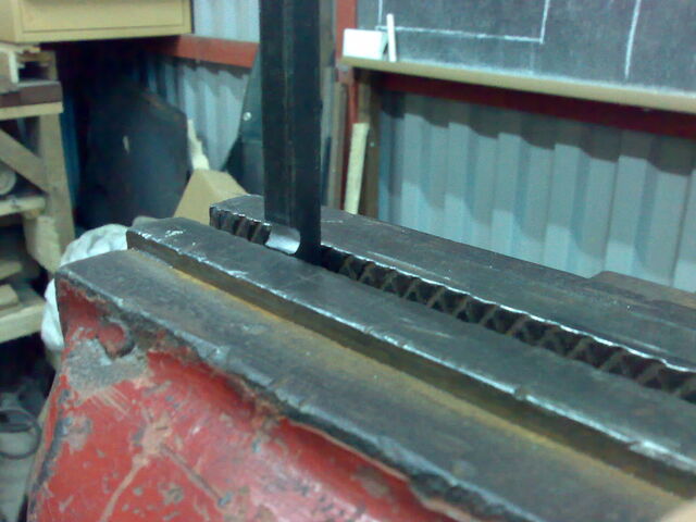 File:Making the sideplates-03.jpg