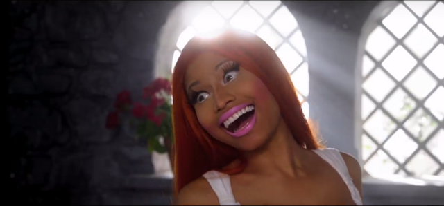 File:Nicki'sweirdface.png