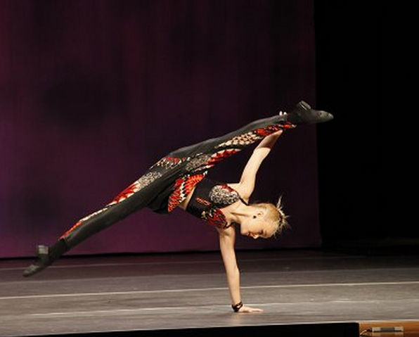 File:513 JoJo Fancy 5.png