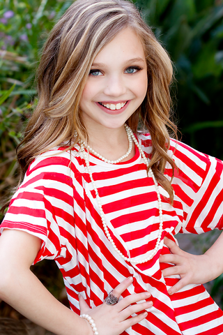 File:Maddie is so pretty.png