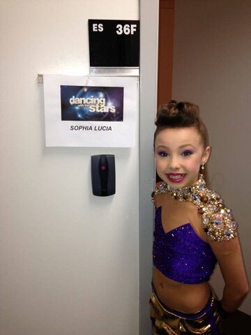 File:Sophia-lucia-dwts.jpg