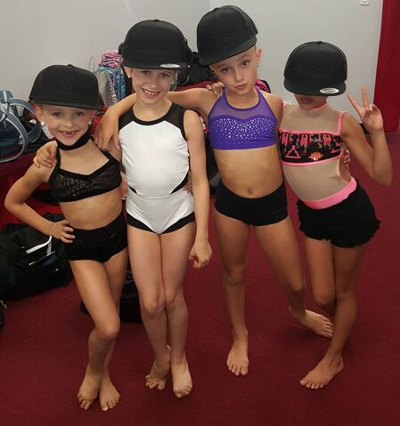File:701 Minis at ALDC.jpg