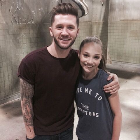 File:Travis Wall and Maddie Ziegler - rehearsal for Pretty Little Liars - 3May2015.jpg