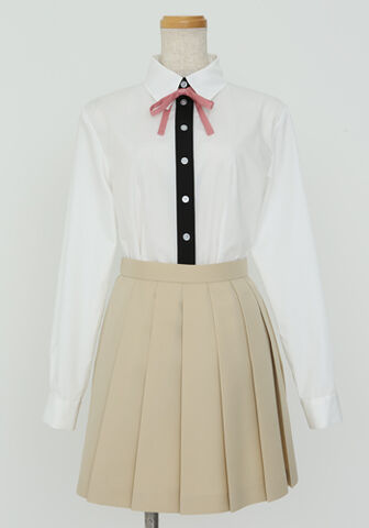 File:Cospatio Chiaki Blouse Front.jpg