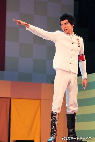 File:Manpei Takagi.jpg