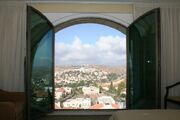 View botic1.jpg