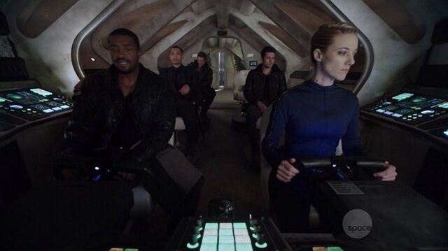 File:S01e01 440.jpg