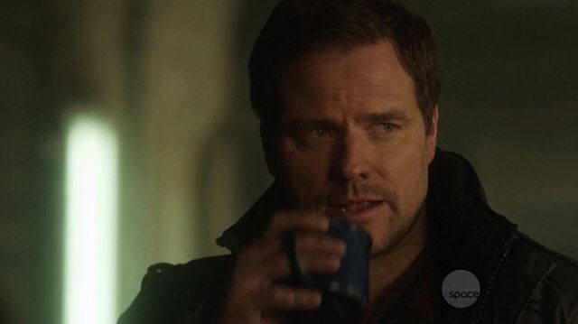 File:S01e01 493.jpg