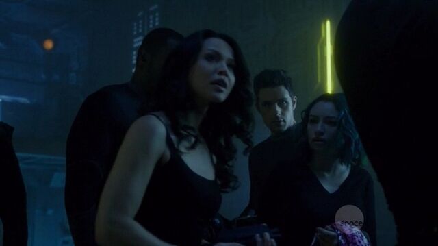 File:S01e01 96.jpg