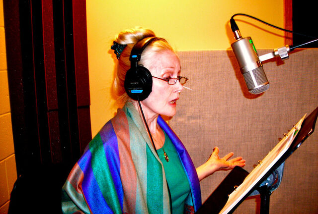 File:Crimson-nancybarrett.jpg