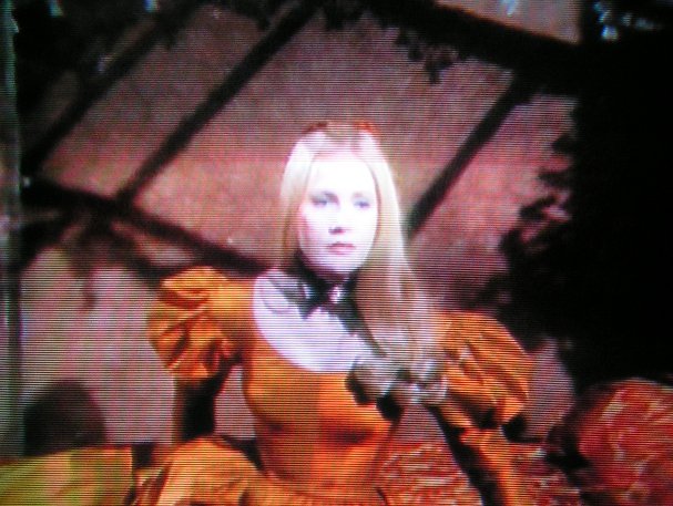 File:Carolynorange.jpg