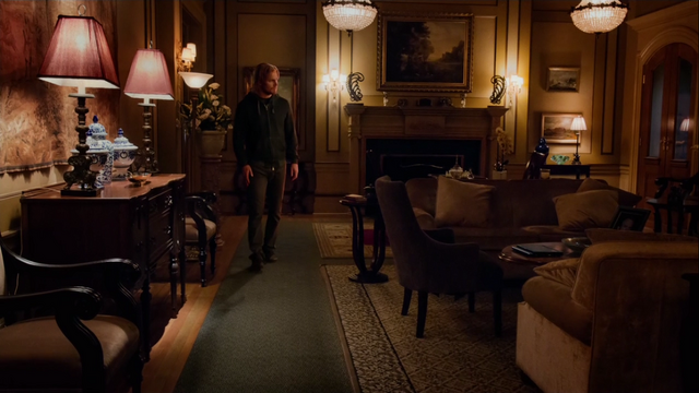 File:Oliver returns home for the first time in over 2 years.png