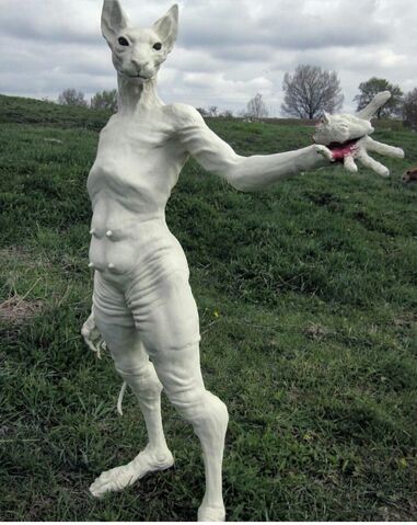 File:Pic beerus statue.jpg