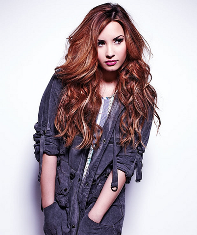 File:Demi Look.png