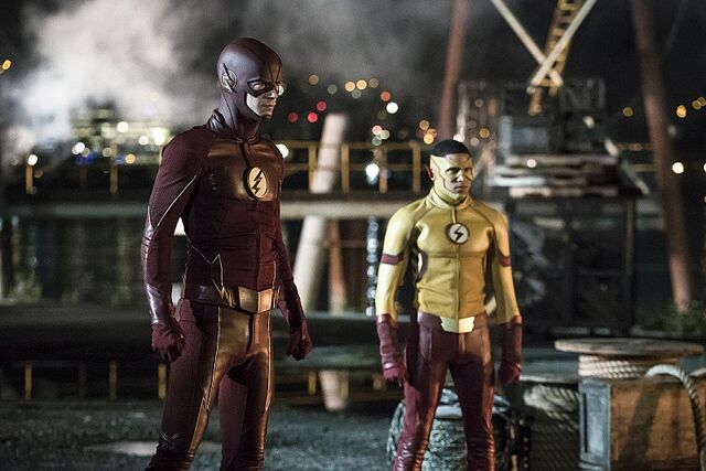 Datei:The-Flash-Flashpoint-Flash-and-Kid-Flash.jpg