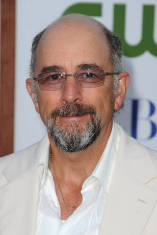 Archivo:Richard Schiff.png